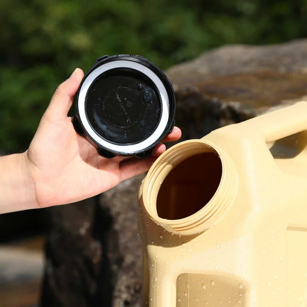 Réservoir d’Eau Portable Outdoor avec Robinet